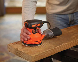 Lijadora Roto Orbital 5 Black and Decker BDERO100-B3