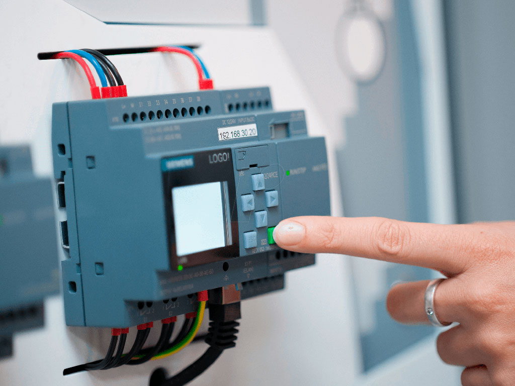 Controladores LOGO! de Siemens para Automatización Eficiente