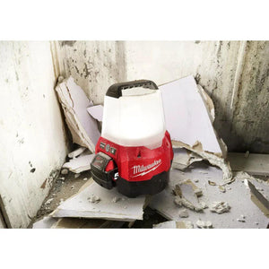 Luz de obra compacta M18 RADIUS Milwaukee 2145-20