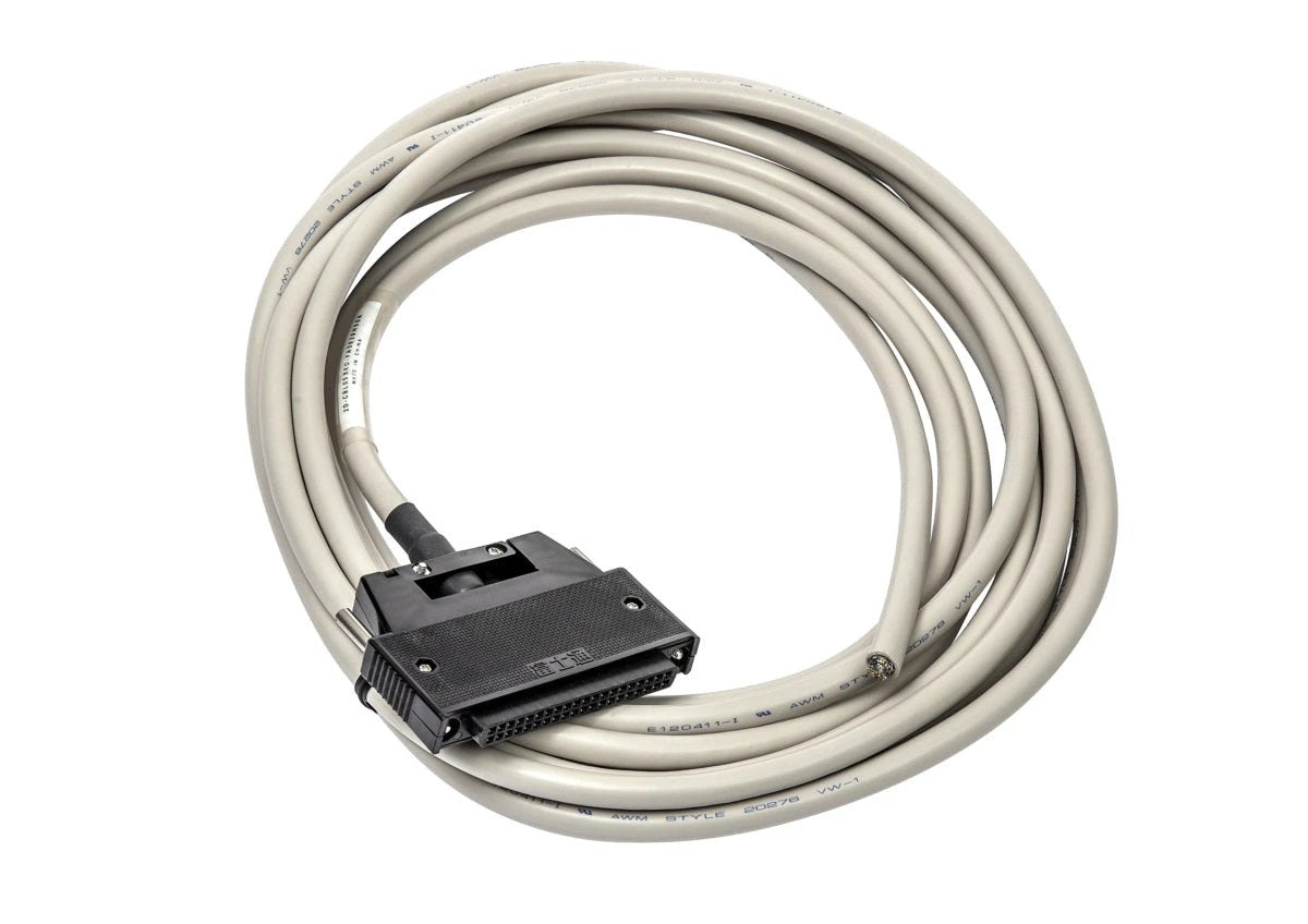Cable de conexion c. con enchufe, 5m de largo Mitsubishi 2D-CBL05