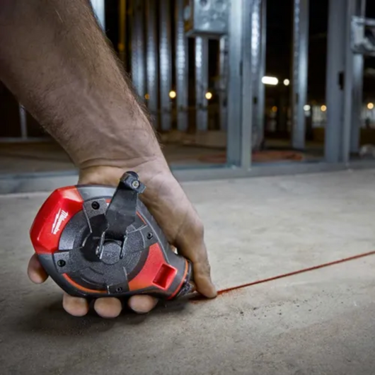 Kit de lineas en negrita de 100' con tiza roja Milwaukee 48-22-3986