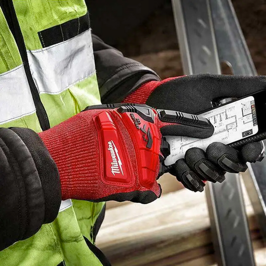 Guantes anti corte nvl 3 impacto Talla M Milwaukee 48-22-8971