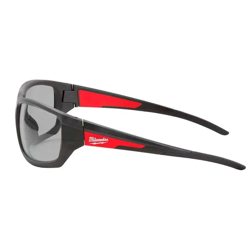 Lentes de seguridad gris antipaño Milwaukee 48-73-2125