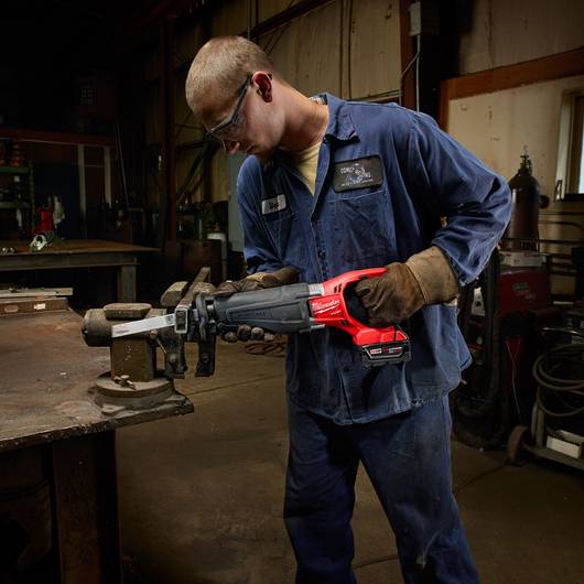 Baterí­a M18 REDLITHIUM XC 4.0 con capacidad extendida Milwaukee 48-11-1840