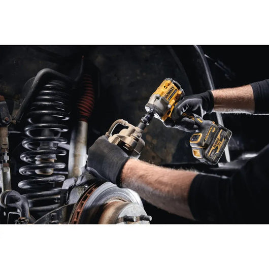 Llave de Impacto de 1/2" DeWalt DCF922B-B3