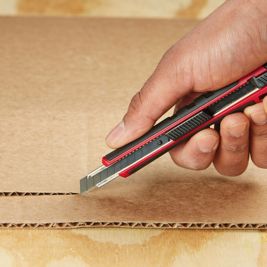 Navaja 9 mm con cuchilla para cortes de precision Milwaukee 48-22-1960