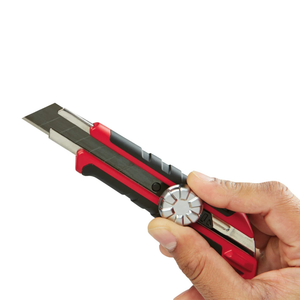 Navaja desprendible 25 mm con bloqueo metalico Milwaukee 48-22-1962