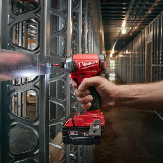 Controlador hidráulico hexagonal M18 FUEL SURGE 1/4" Milwaukee 2760-20