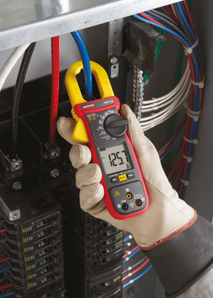 Pinza Amperimetrica 600A AC TRMS con prueba de motores Amprobe AMP-310