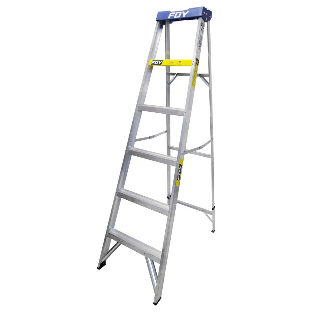 Escalera de tijera tipo 3 de aluminio y tapa plástica con 5 peldaños Foy - Foy - Industrias GSL
